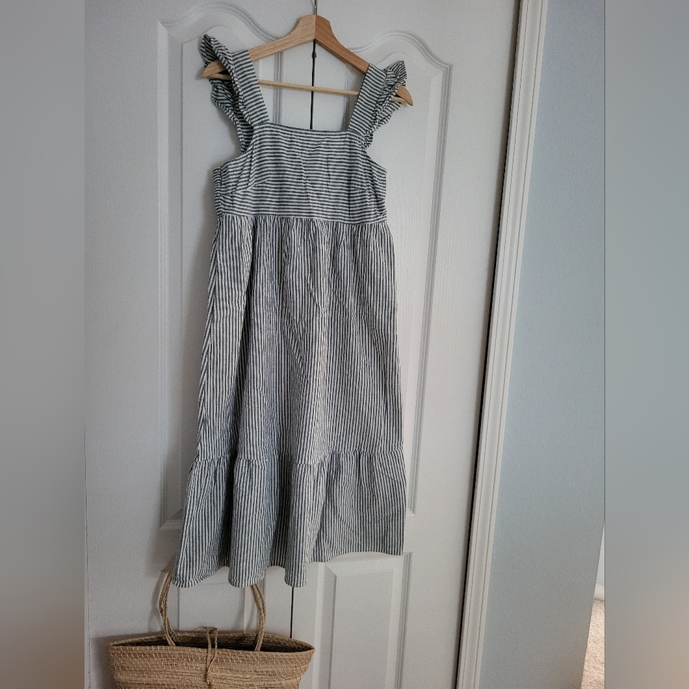 Universal thread seersucker blue white stripe ruffle sleeve midi dress XS
